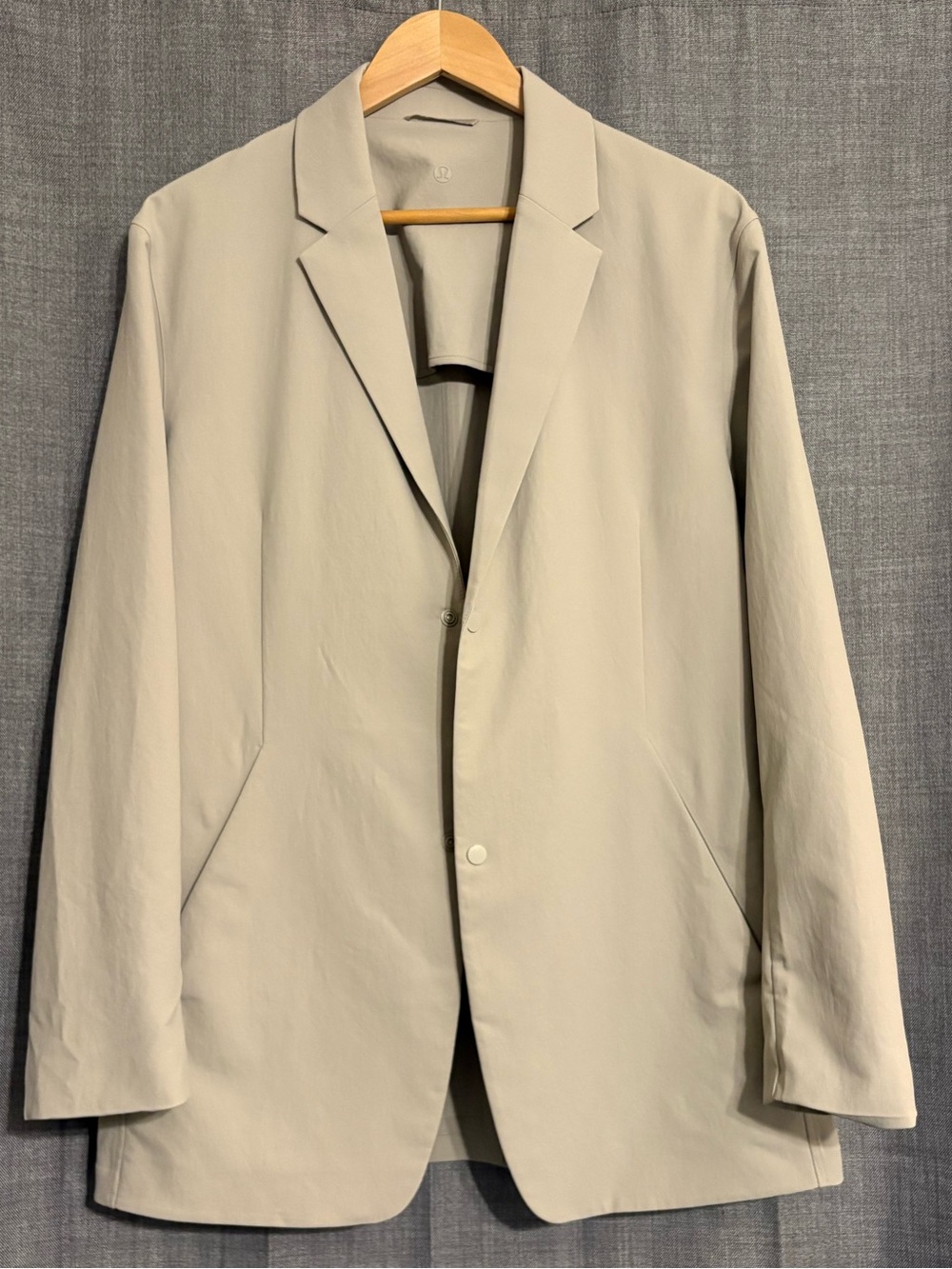 Lululemon Men’s New Venture Blazer